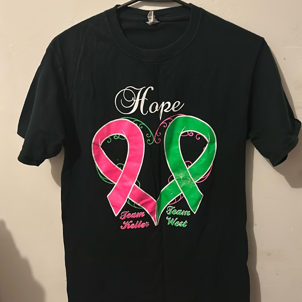 Black t-shirt